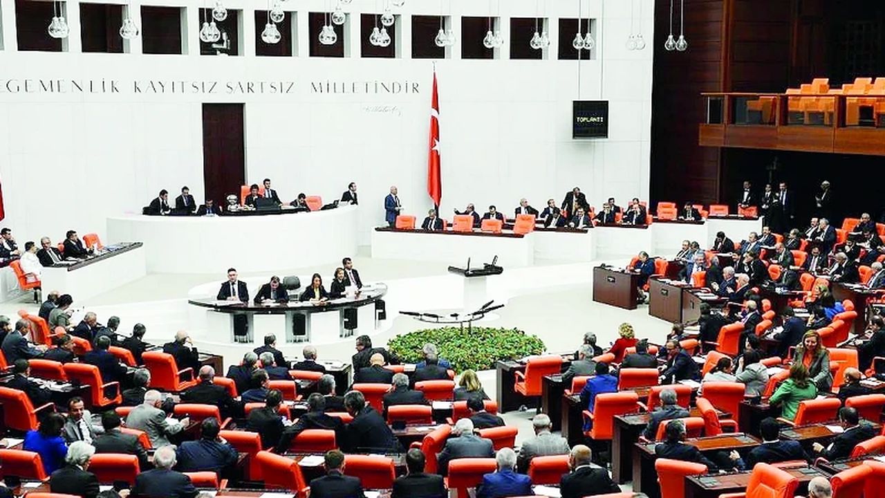 Öğrenci affı Meclis yolunda: Üniversiteye dönüş için kritik hafta