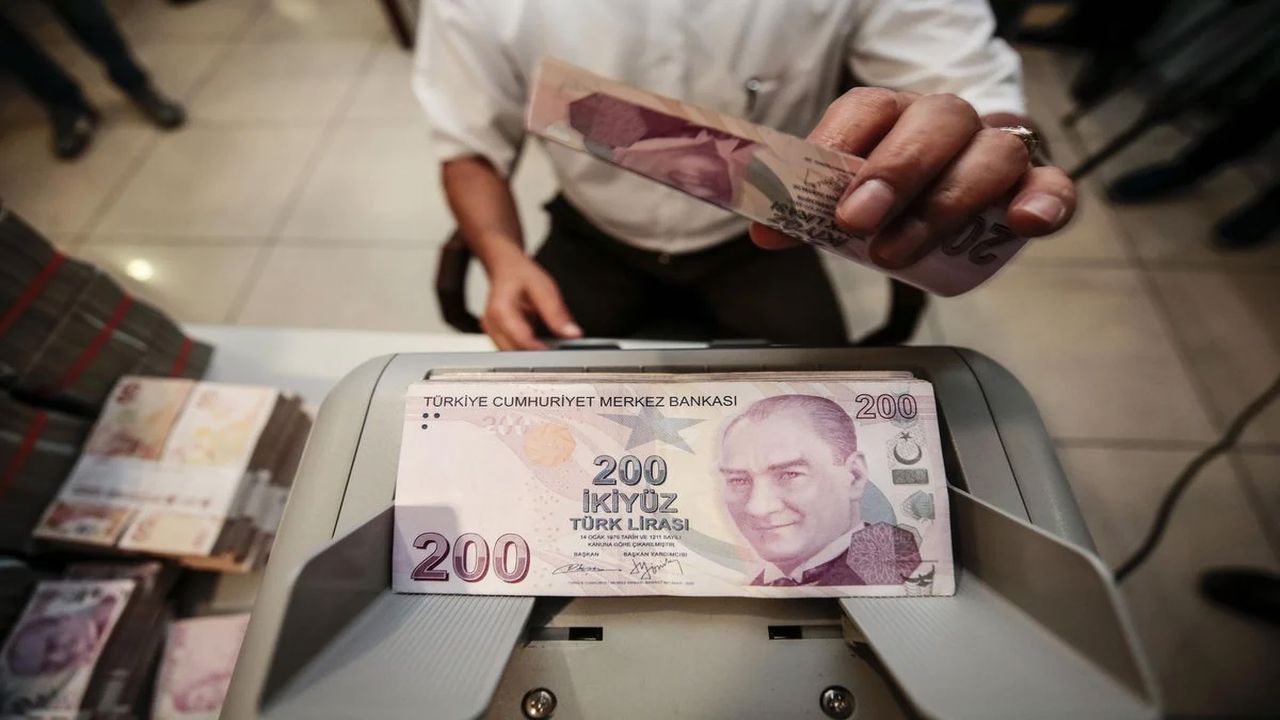 Bankalar faizsiz kredi yarışına girdi! 100 bin TL’ye kadar destek veriliyor