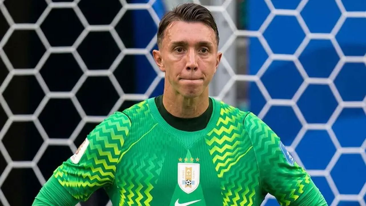 Muslera geceye damga vurdu: Uruguay, Dünya Kupası’nda sürpriz puan kaybı yaşadı