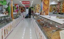 Bakanlık listesini güncelledi! Ünlü kuruyemiş zincirinin ürünlerinde gıda boyası tespit edildi