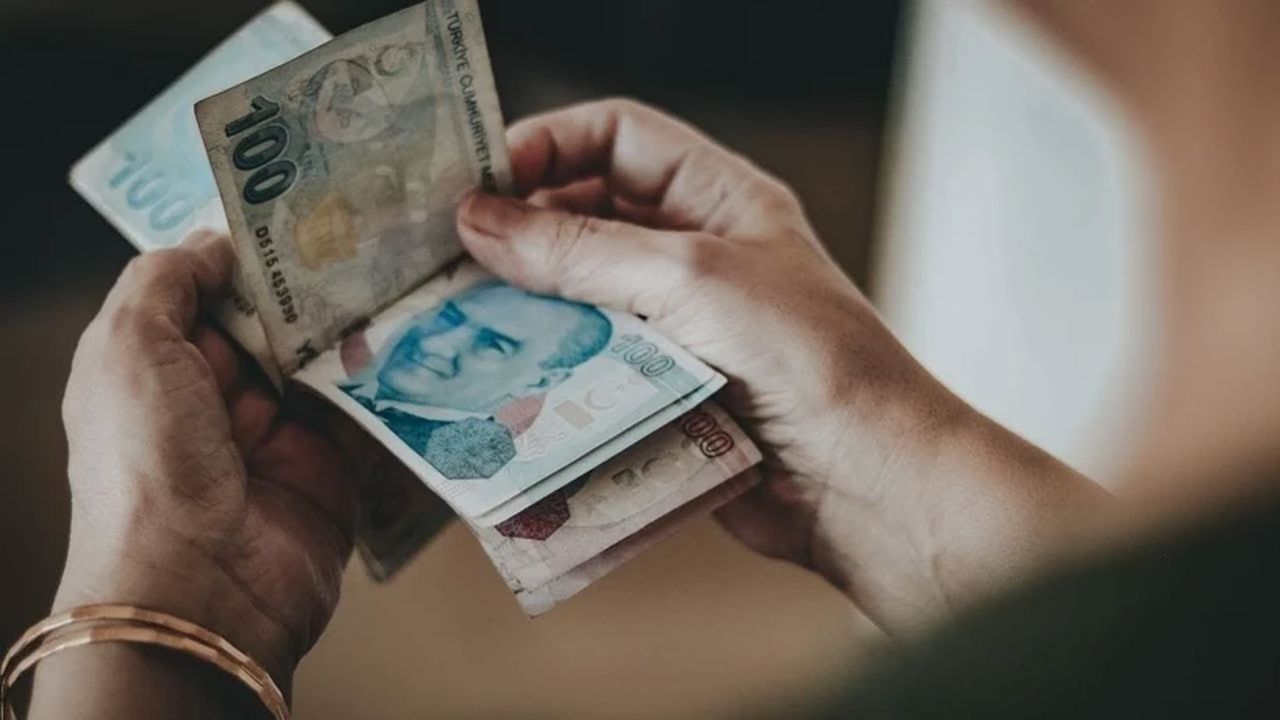 SGK uzmanı ara zam için tarih verdi! Emekli ve asgari ücrette kritik dönem